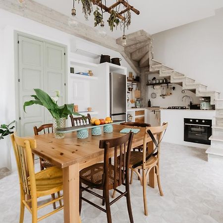 Apartmán Casa Astura Capo dʼOrlando Exteriér fotografie